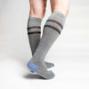 SILVER COMPRESSION KNEE-HIGH SOCKS | GREY