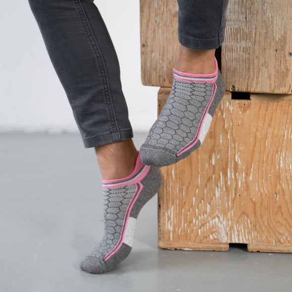 SILVER ANKLE SOCKS | PINK